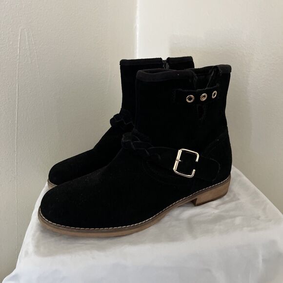 SKECHERS Fireside Western Braid Buckle Waterproof Suede Ankle Boot, Black- Sz 8 - Picture 2 of 8